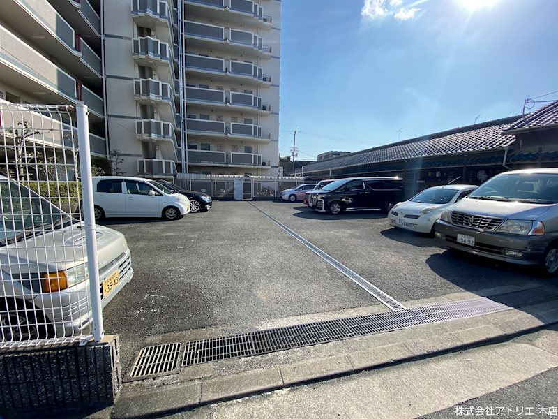 アネックスヒロ 駐車場