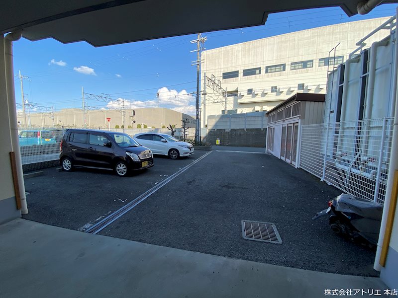 アネックスヒロ 駐車場