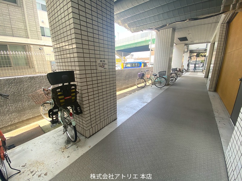 長田センタービル ロビー