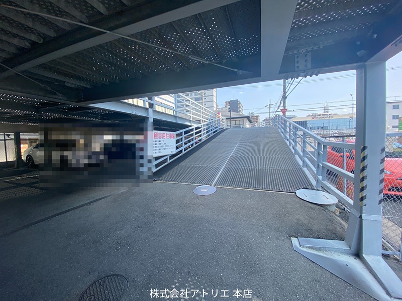 長田センタービル 駐車場