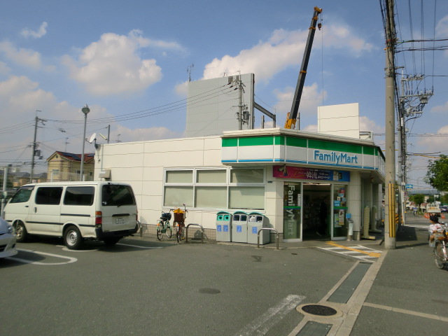ポプルスONE ファミリーマート