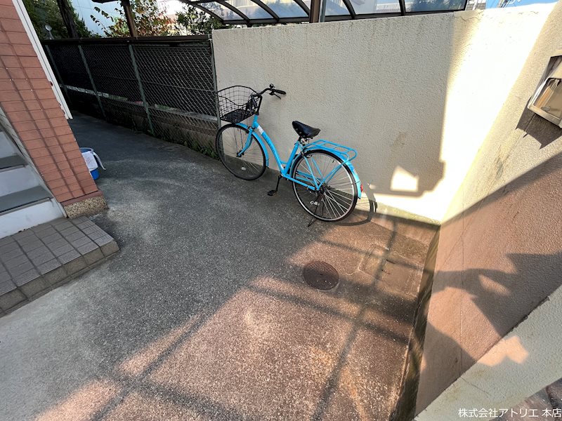 ウエストビレッジ エントランス