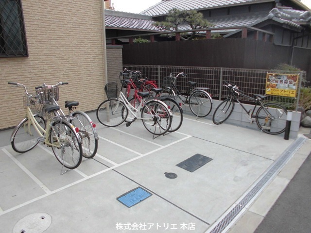 アッシュメゾン加美正覚寺Ⅱ 駐車場