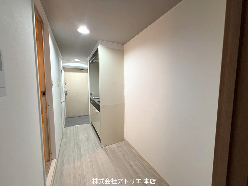 SANTO LALUZ CHODO 玄関